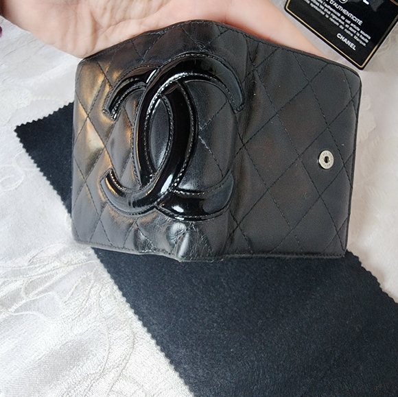 Chanel Full Inclusion Cambon Compact Bifold Wallet, EUC - Picture 9 of 16